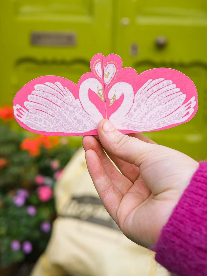 Kissing swan Valentine's Day Cards