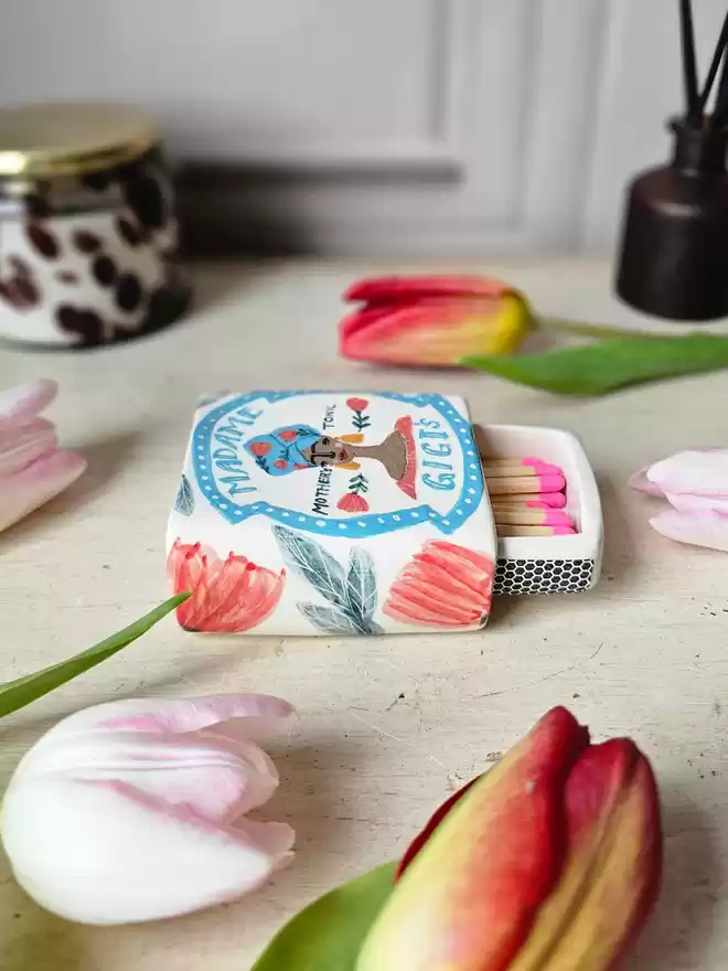 ceramic matchbox