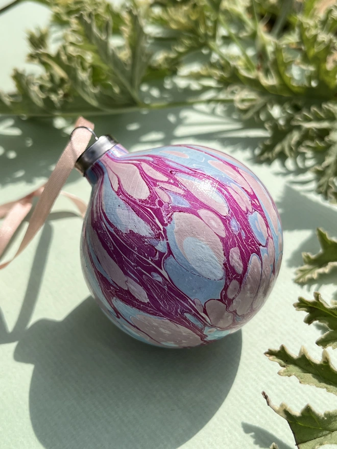 Hand-marbled Christmas ceramic round bauble