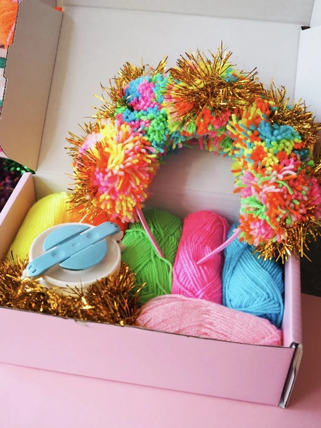 Tinsel Pom Pom Headband Kit