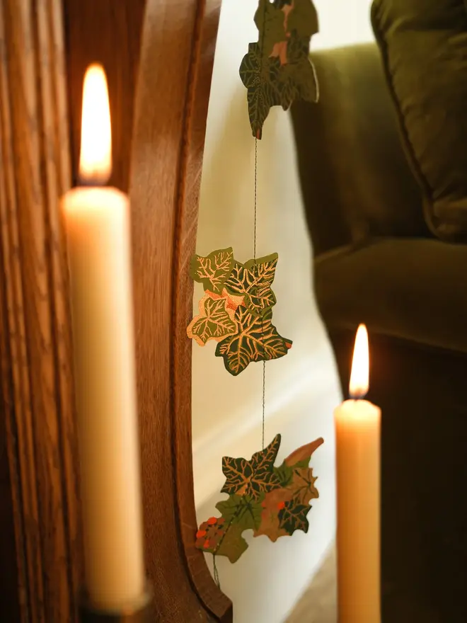 Holly And Ivy Sewn Garland (Set Of 6)