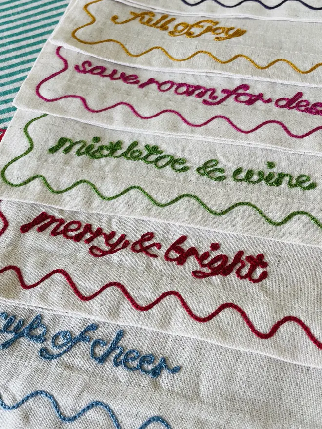 Embroidered Christmas Phrase Napkins (Set Of 6)