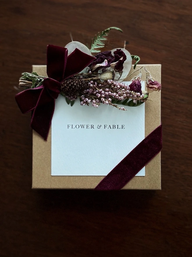 Flower & Fable Flower Posy