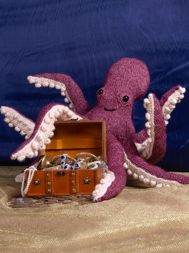 Octopus Knitting Kit. A knitted octopus in giant purple.