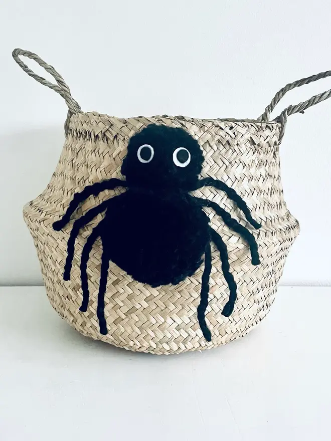 Large Spider Belly Basket 