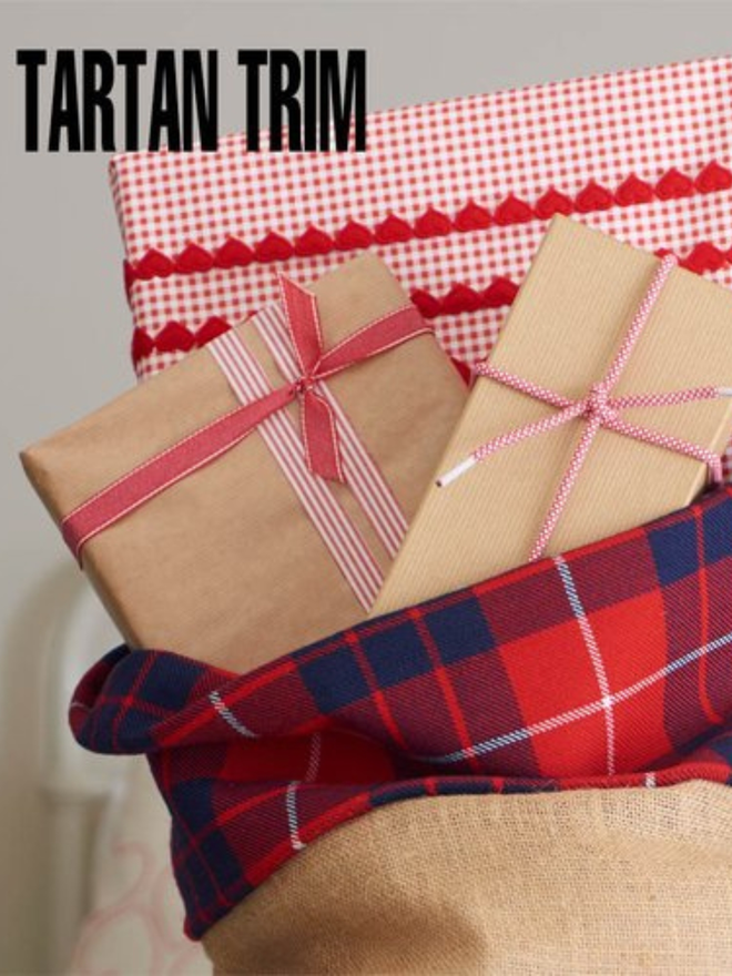 Tartan trim Christmas sack