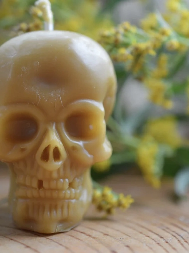 100% Pure Beeswax Small Halloween Skull Candle