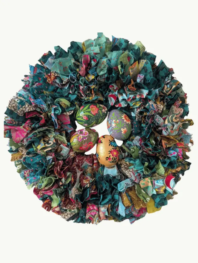 Green Sari Wreath with Eggs