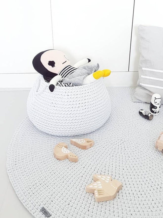 Zuri House. L light grey basket.