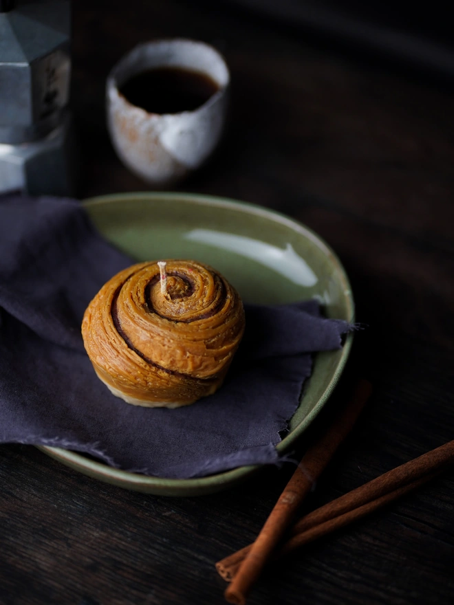 Cinnamon Bun Candle