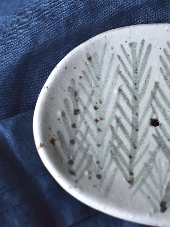 Oval Ceramic 'Rye' Soap Dish