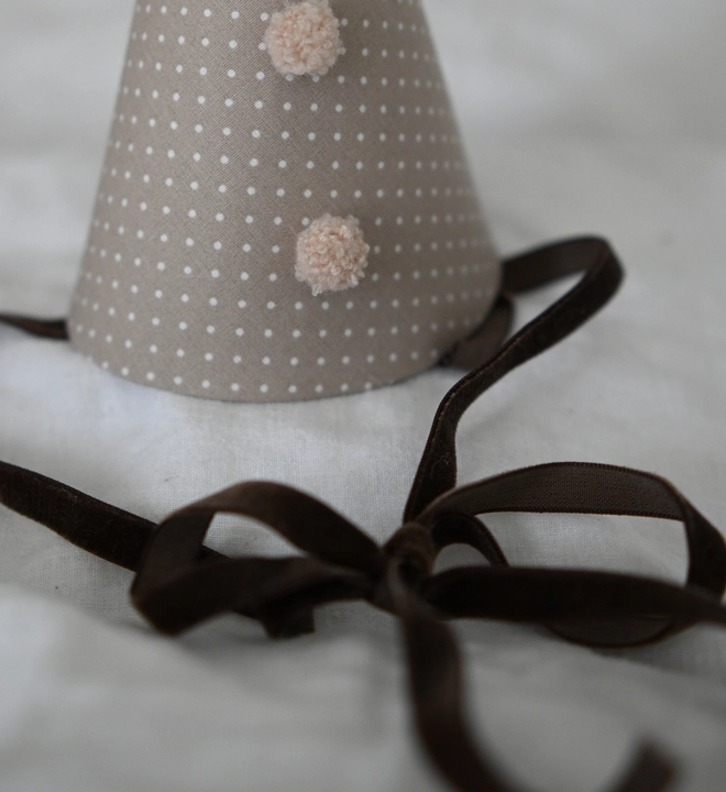 Soft Felt Birthday Hat for Baby, Adjustable Cotton Lined Party Hat for Toddlers , Birthday Cap with Tie Strings