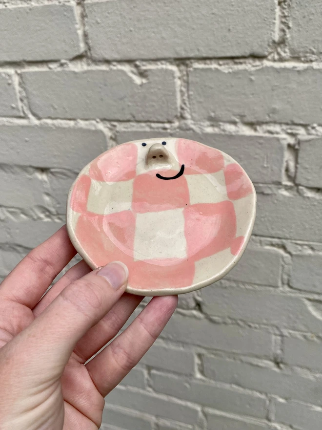 pink checkerboard trinket tray