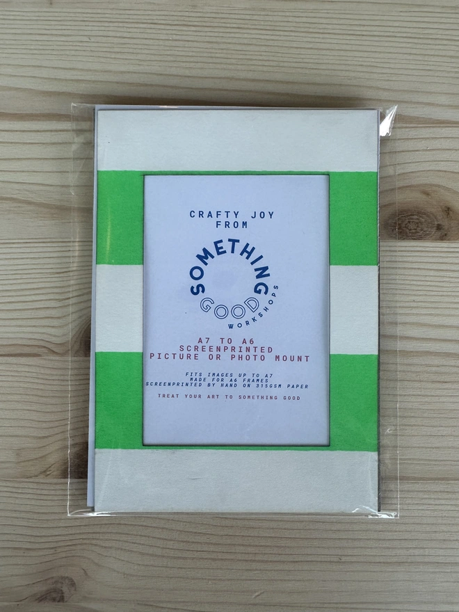 A4 Screenprinted Picture Mount with Thick Green Stripes