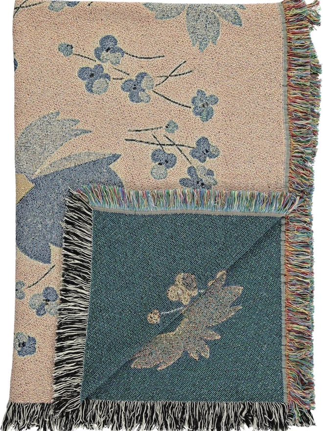 Deco Daisy Blanket