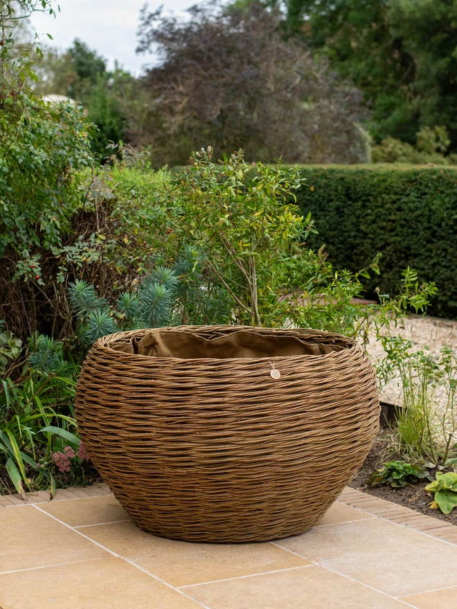 Woven willow garden planter
