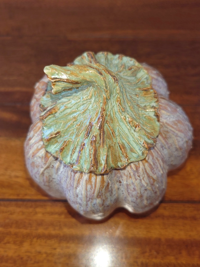 Stoneware lidded pumpkin pot