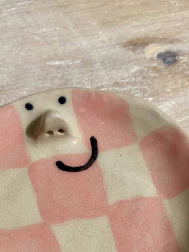 rose ceramic trinket tray - close up