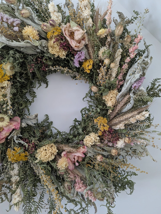 large everlasting wreath