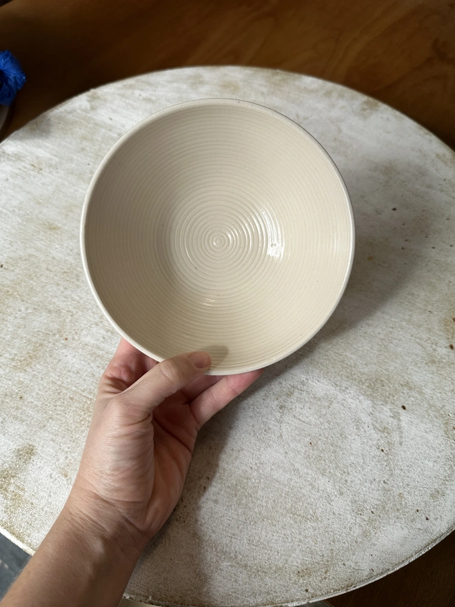 Cream ridged bowl