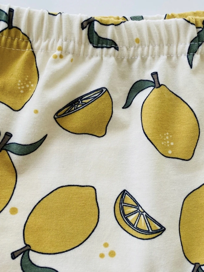 Organic Cotton Leggings in Cream "Lemon Grove" Print