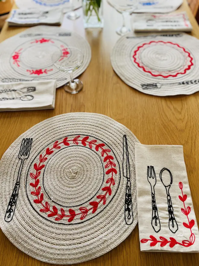 Place setting napkins