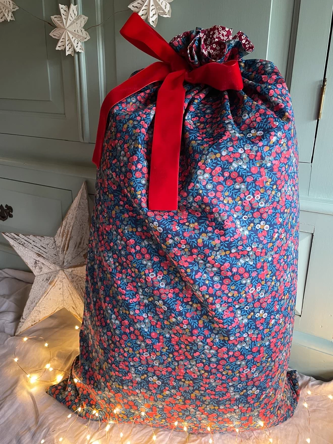 Liberty London Wiltshire Navy Red Print Gift Sack