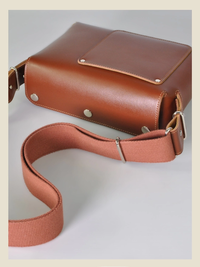 Small Tan Leather Crossbody Bag 