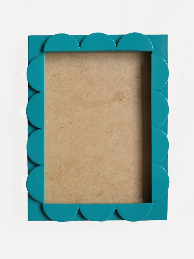 teal scallop frame