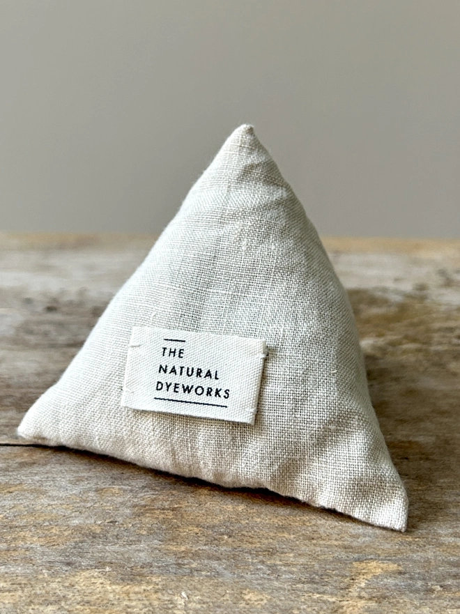 Cremello Linen Lavender Pyramid