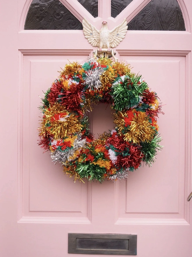 XL Tinsel Pom Pom Wreath Kit - Traditional
