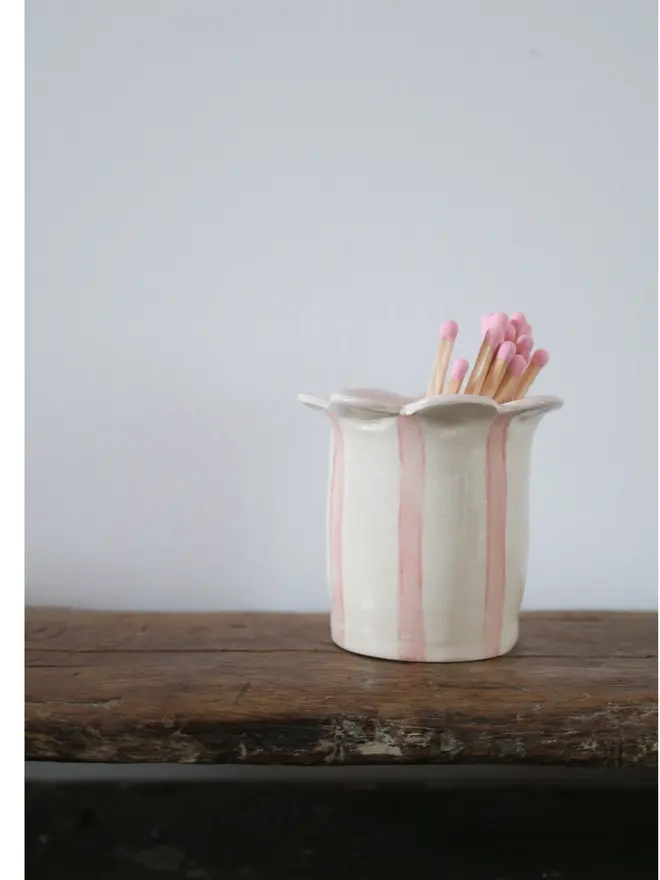 Daisy matchstriker pink