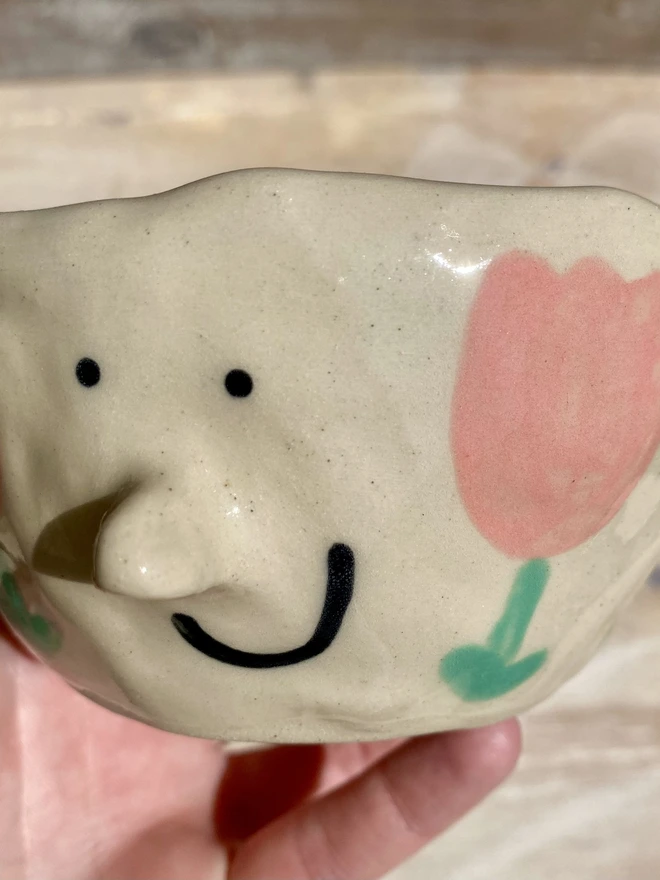 tulip ceramic pot - close up