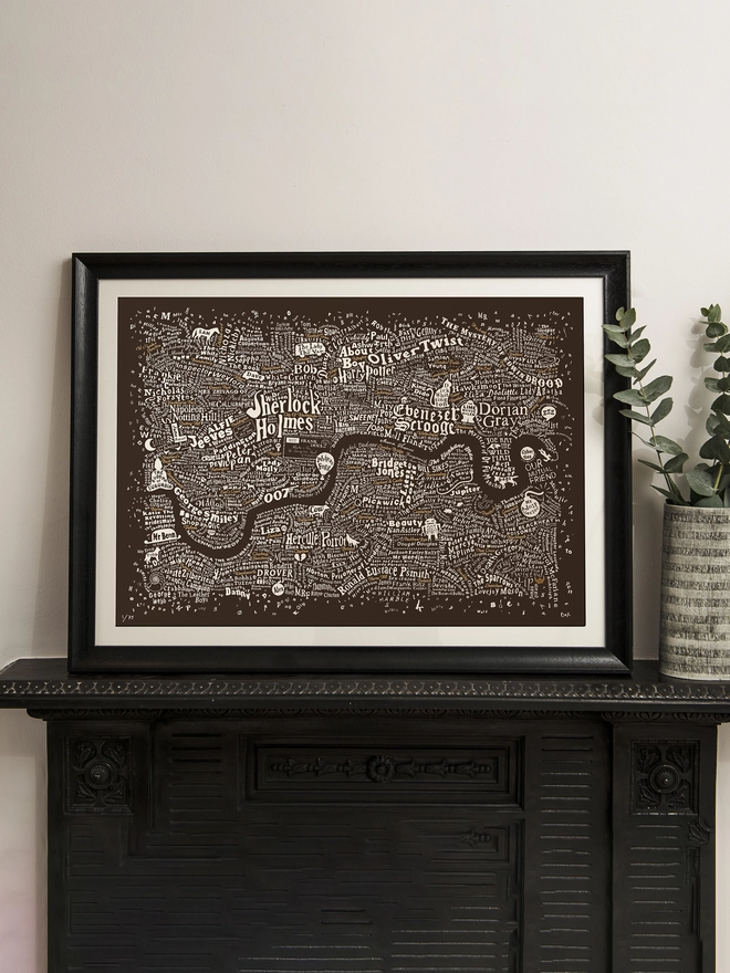 Literary London Map in a frame, Gold and white on brown Plike