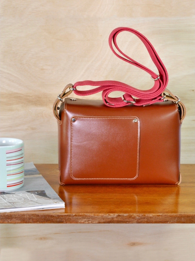 Small Leather Crossbody Bag in Tan and Red