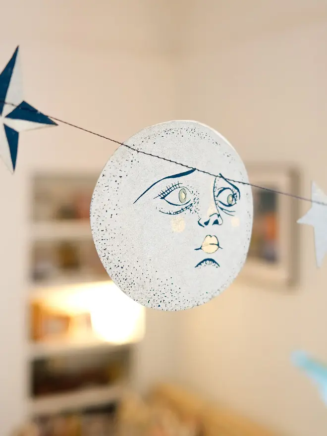 Man On The Moon Sewn Garland (Set Of 6)