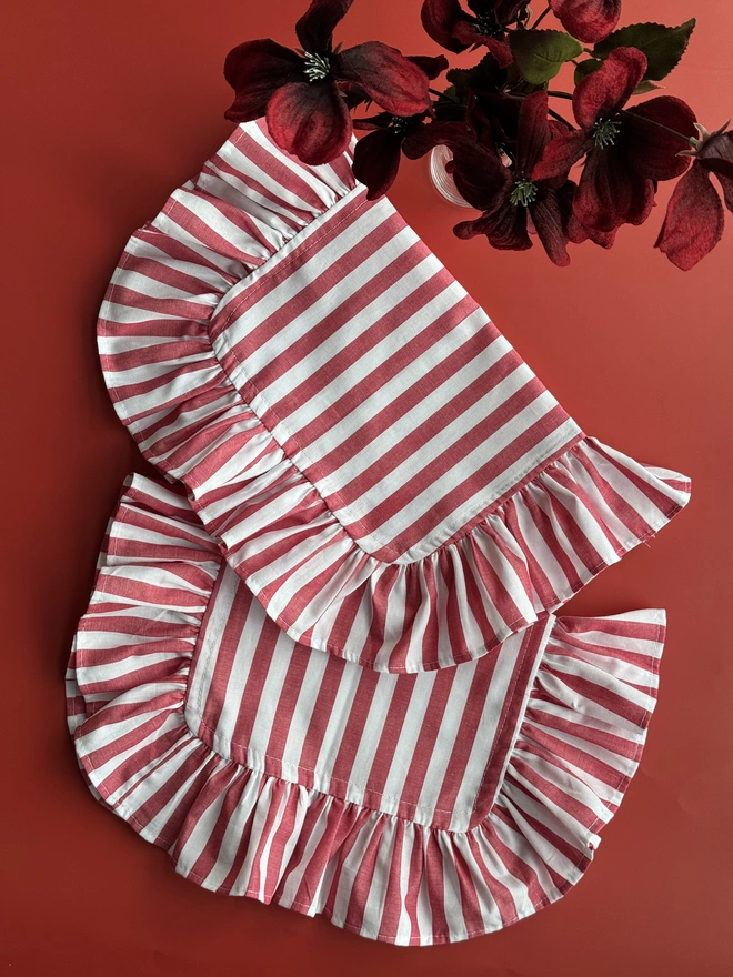 SET OF 2 red striped placemats