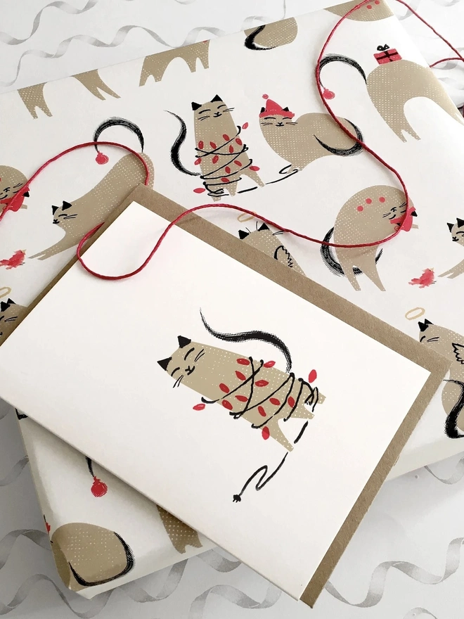 Cute Cat Christmas Card And Gift Wrap Bundle