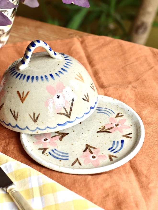 Ceramic 'Nessa' Butter Dish
