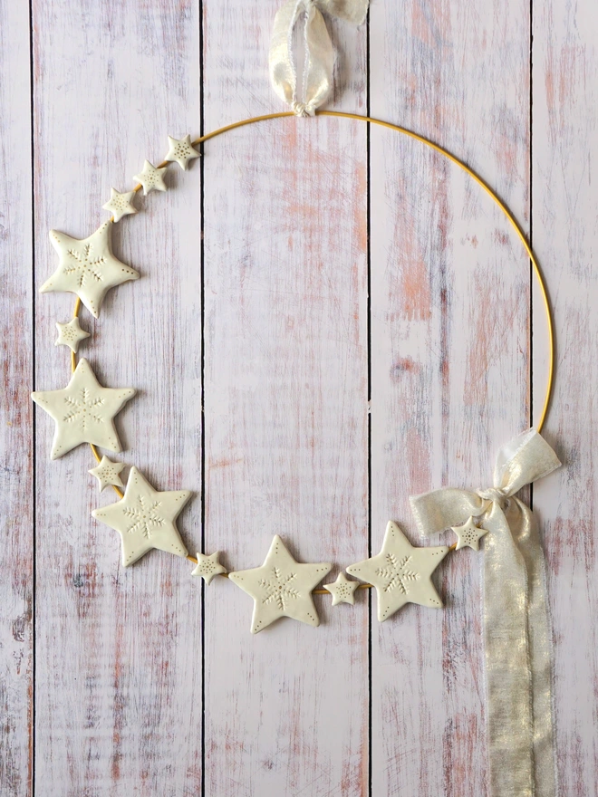 christmas wreath, christmas wall hanging, christmas star decoration, christmas star, ceramic wreath, ceramic christmas decoration, Jenny Hopps Pottery, christmas decoration, christmas decor, christmas homeware, star decoration