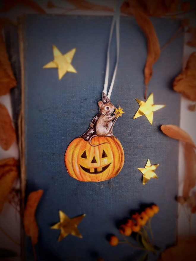 wizard mouse halloween decoration