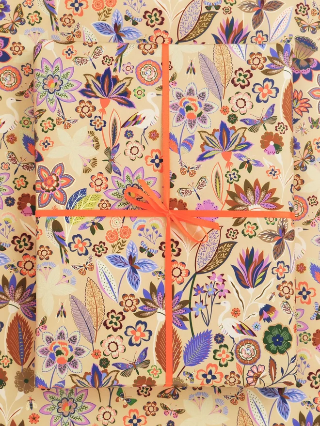 Birds In Wonderland Wrapping Paper (Roll Of 6 Sheets)
