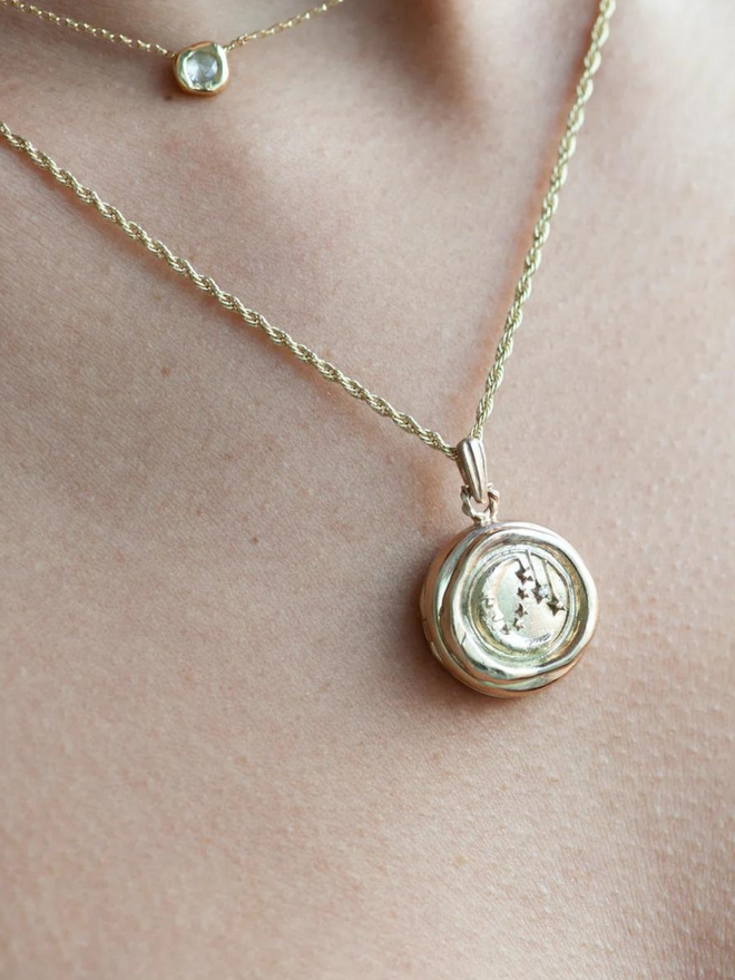 Zodiac love locket