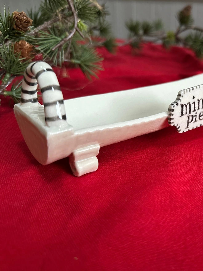 Christmas mince pie dish close up