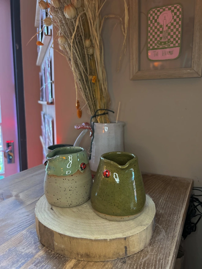 Ceramic Milk Pourer 