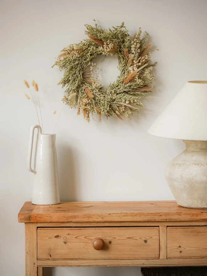 'Suffolk' Everlasting Dried Wreath 