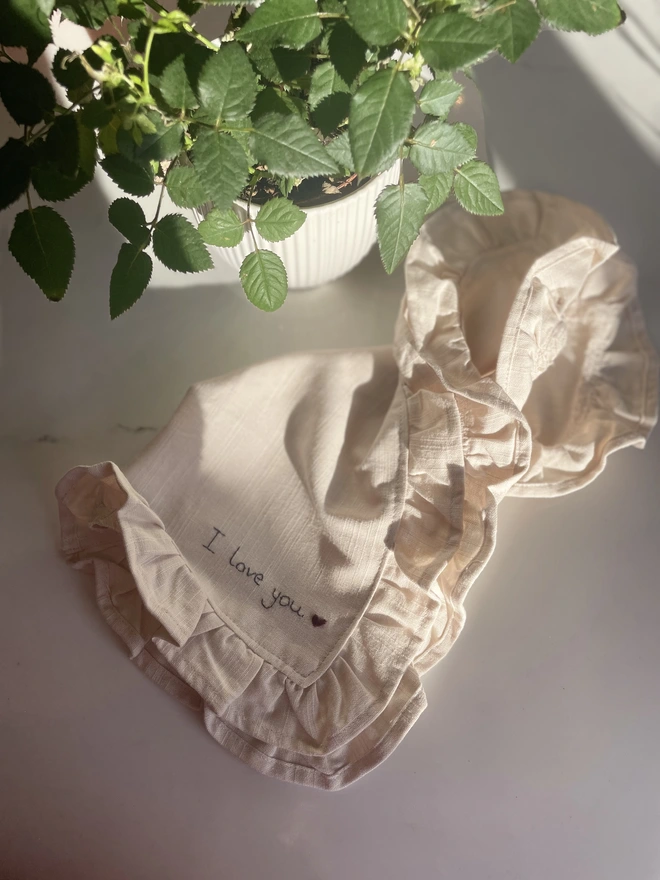 I love you_ruffle_Linen_Napkin_Valentines Day_Tablescape_BlossomandBramble_EMbroidery
