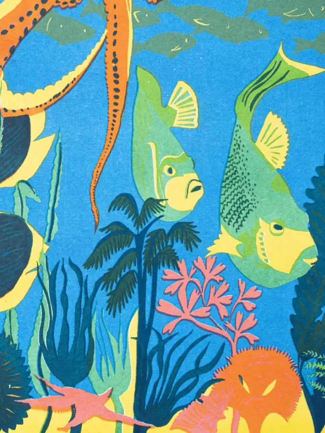 Close-up, detailed shot: different sea creatures in shades of yellow and blue