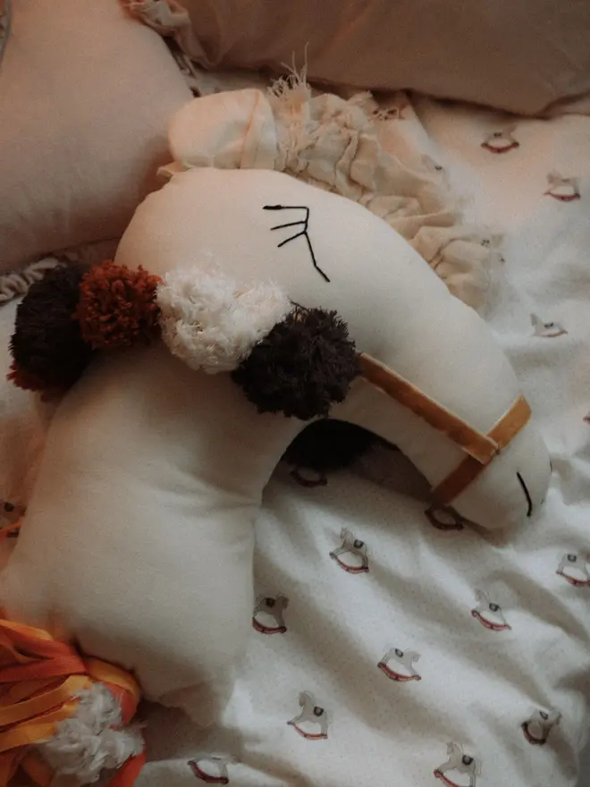 Cotton Llama Hobby Horse Toy, Handmade Stick Toy, Nursery Decor