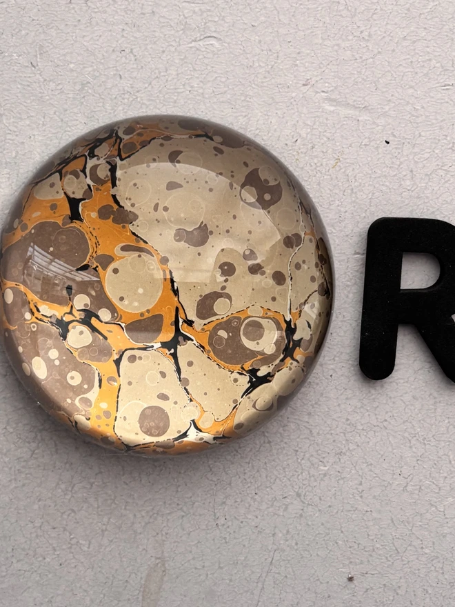 Large Paperweight pattern R